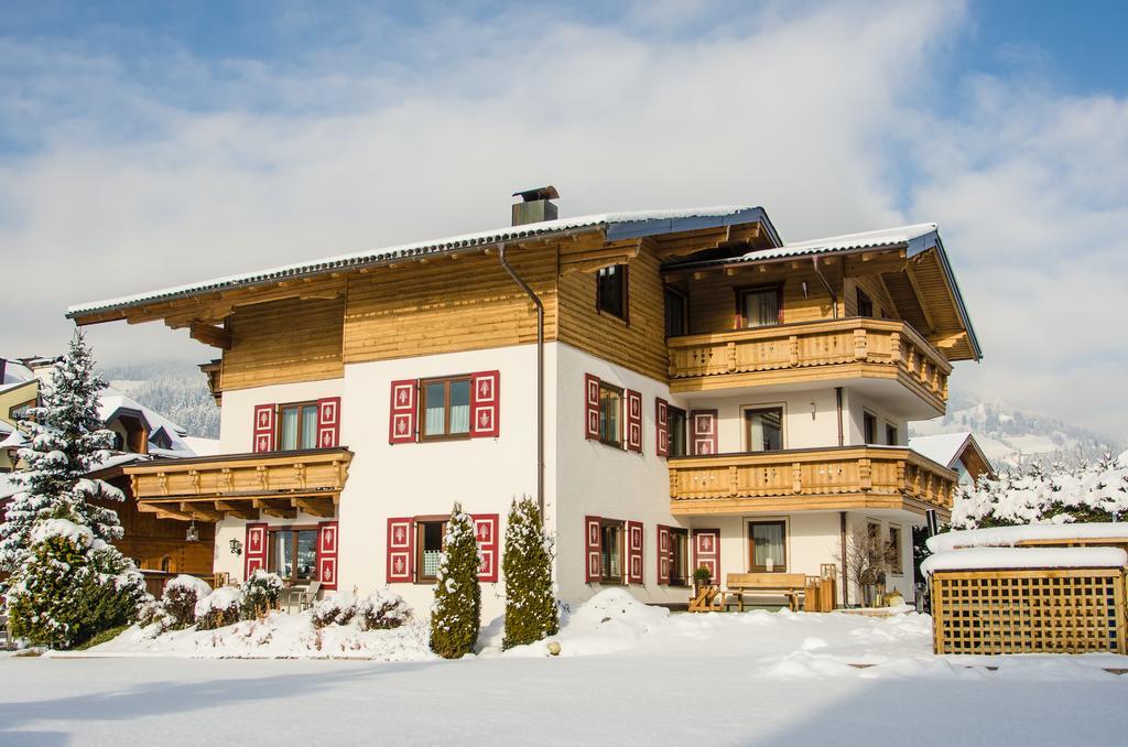 Ferienhaus Hoellwart Apartment Sankt Johann im Pongau Exterior photo